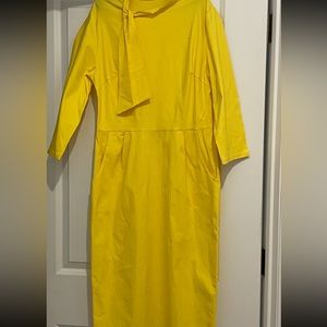 MUXXN Women’s fitted dress with 3/4 sleeves & pockets Size 12 EUC (XL)
